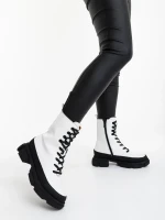 Berena fehér női bakancs ökológiai bőrből