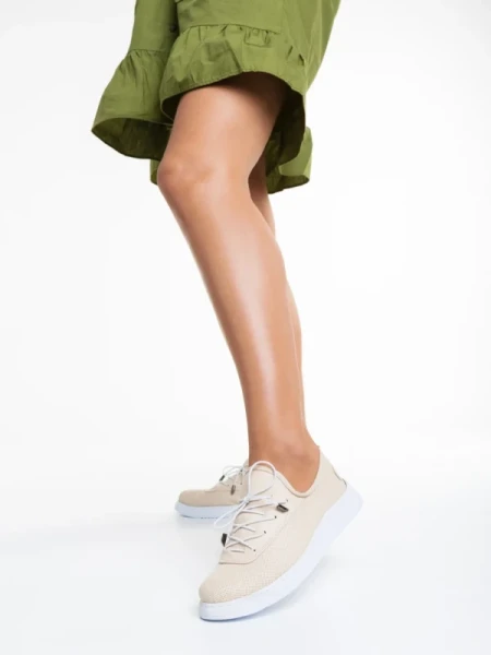 Nilda bézs alkalmi női cipő, valódi bőrből készült