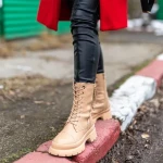 Volia bézs női bakancs