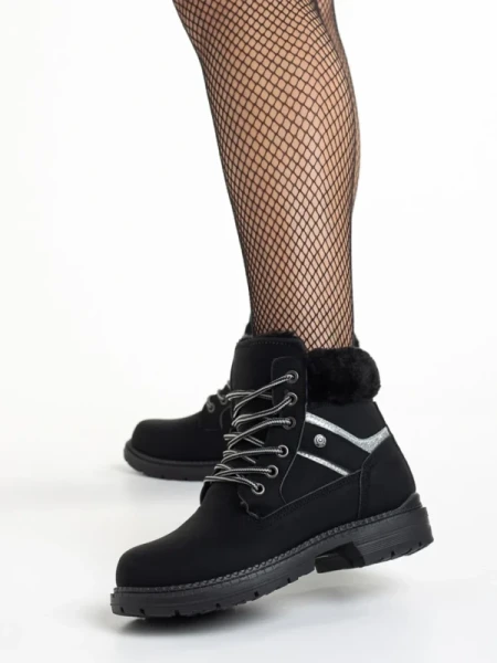 Rehana fekete női bakancs, műbőrből készült