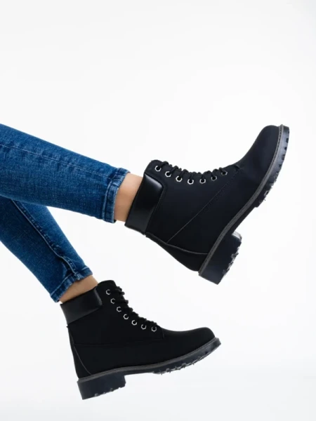 Smilla fekete , női bakancs, ökológiai bőrből