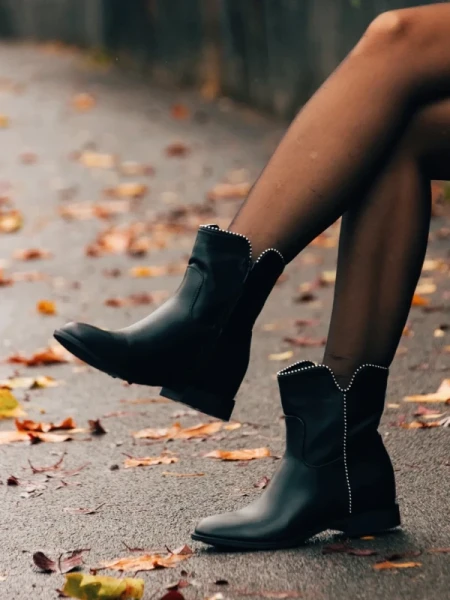 Belinna fekete női csizma ökológiai bőrből