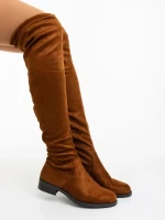 Verria tevebarna női csizma textil anyagból