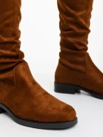 Verria tevebarna női csizma textil anyagból