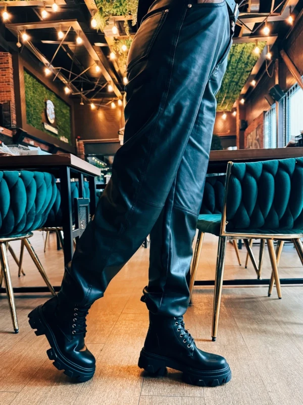 Montara fekete női bakancs ökológiai bőrből