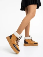 Clarabelle tevebarna női bakancs textil anyagból