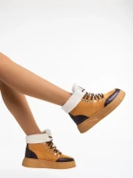 Clarabelle tevebarna női bakancs textil anyagból