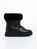 Janicia fekete női csizma ökológiai bőrből és textil anyagból