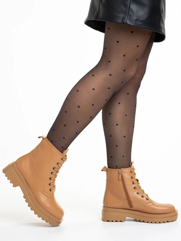 Adora bézs női bokacsizma, műbőrből készült