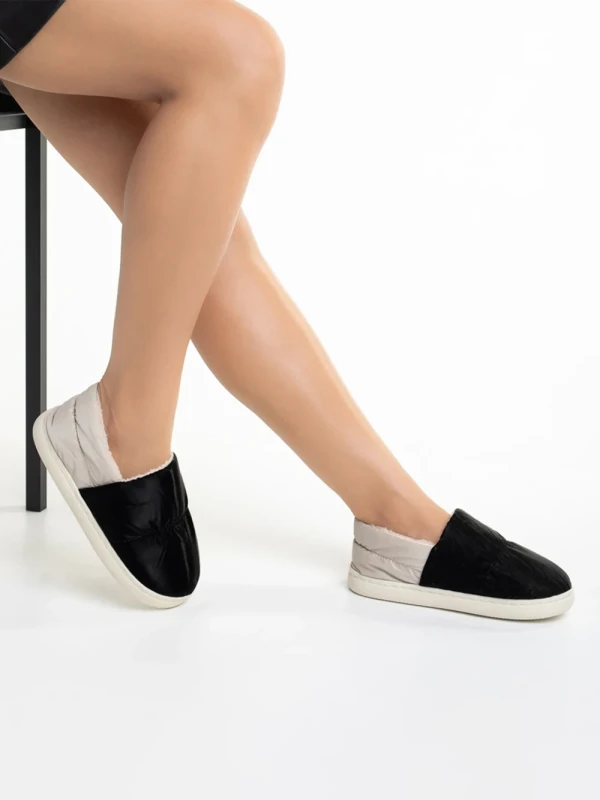 Rogina fekete női papucs, textil anyagból készült