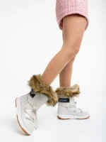 Delyth bézs női csizma ökológiai bőrből és textil anyagból