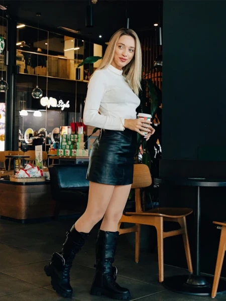 Caraveni fekete női csizma ökológiai bőrből