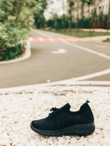 Andreo fekete  férfi sportcipő textil anyagból