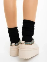 Valtera világos bézs női papucs textil anyagból