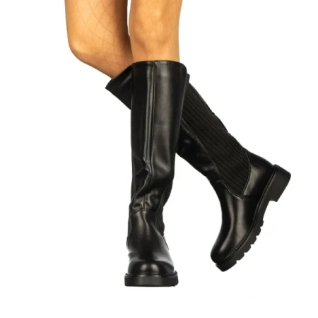 Saja fekete női csizma