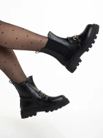 Patrisha fekete női bokacsizma, műbőrből készült