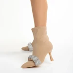 Revonda bézs női bokacsizma, textil anyagból készült