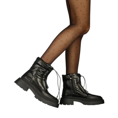 Kasina fekete női bakancs