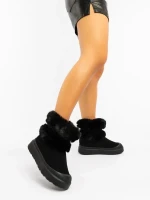 Razenda fekete női csizma textil anygaból