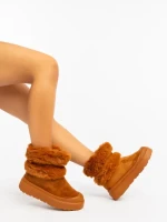 Razenda tevebarna női csizma textil anygaból