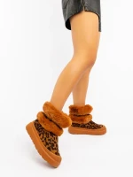 Razenda leopárd mintás női csizma textil anygaból