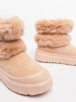 Razenda rózsaszin női csizma textil anygaból