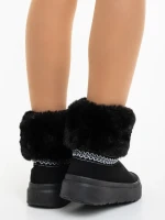 Nelina fekete női csizma textil anyagból