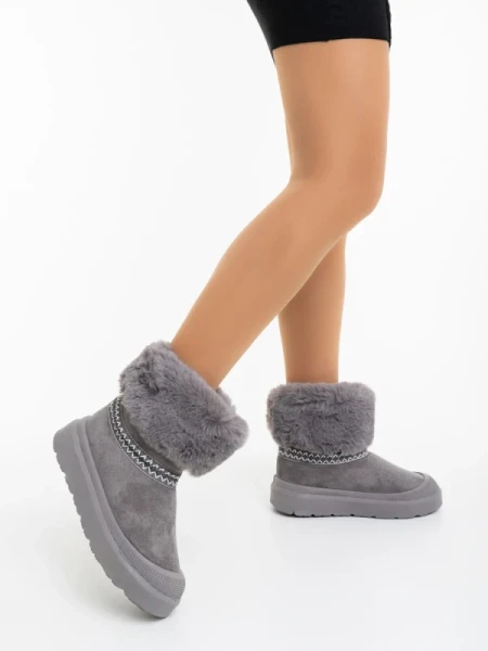 Nelina szürke női csizma textil anyagból