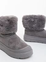 Nelina szürke női csizma textil anyagból