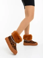 Nelina leopárd mintás női csizma textil anyagból