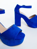 Elenia kék női magassarkú szandál textil anyagból