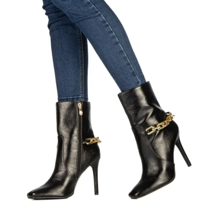 Cyntia fekete női bokacsizma
