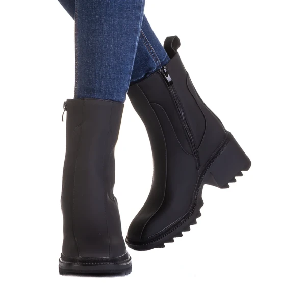 Coppa fekete női csizma