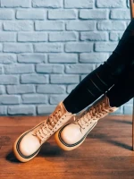 Vilyana bézs női bakancs