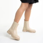 Kiana bézs női csizma, műbőrből készült