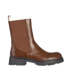 Kiana barna női csizma, műbőrből készült