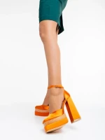 Darya narancssárga női magassarkú cipő textil anyagból