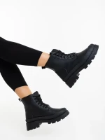 Surama fekete női bakancs ökológiai bőrből