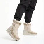 Justine bézs női csizma, textil anyagból készült