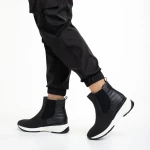 Ivanka fekete női bokacsizma, műbőrből készült