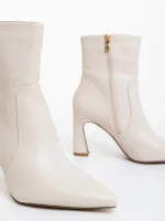 Terazia bézs női bokacsizma ökológiai bőrből