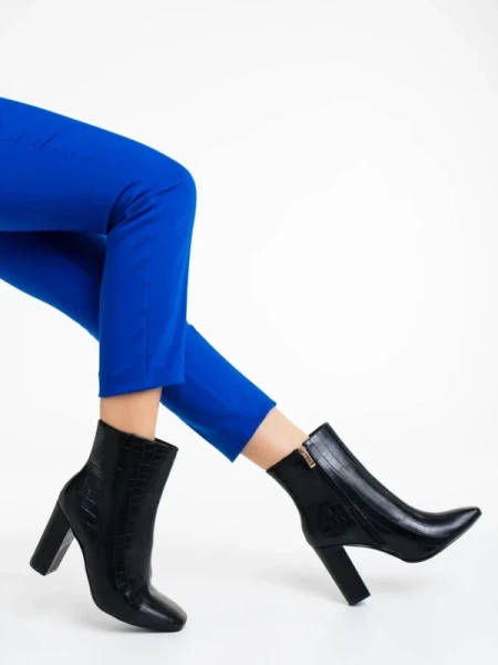 Beter fekete női bokacsizma ökológiai bőrből