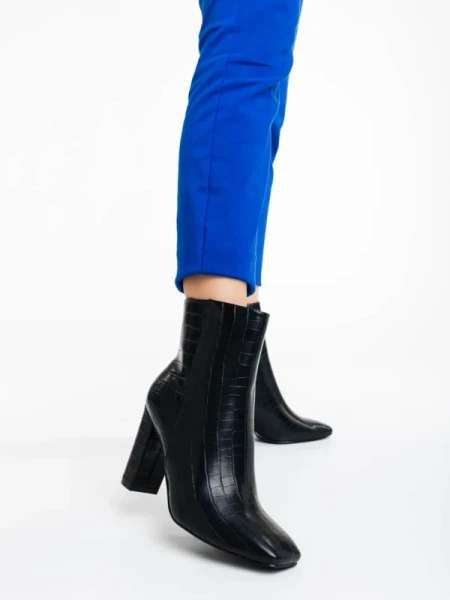 Beter fekete női bokacsizma ökológiai bőrből