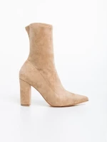 Annelies bézs női csizma textil anyagból