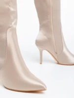 Saori bézs női csizma textil anyagból