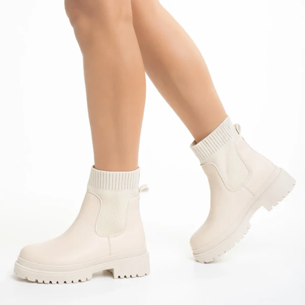 Delma bézs női bokacsizma, műbőrből készült