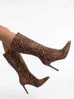 Ernestine bézs és fekete női csizma textil anyagból