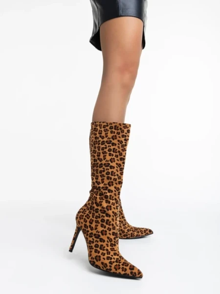 Ernestine leopárd mintás női csizma textil anyagból
