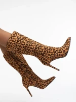 Ernestine leopárd mintás női csizma textil anyagból