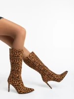 Ernestine leopárd mintás női csizma textil anyagból